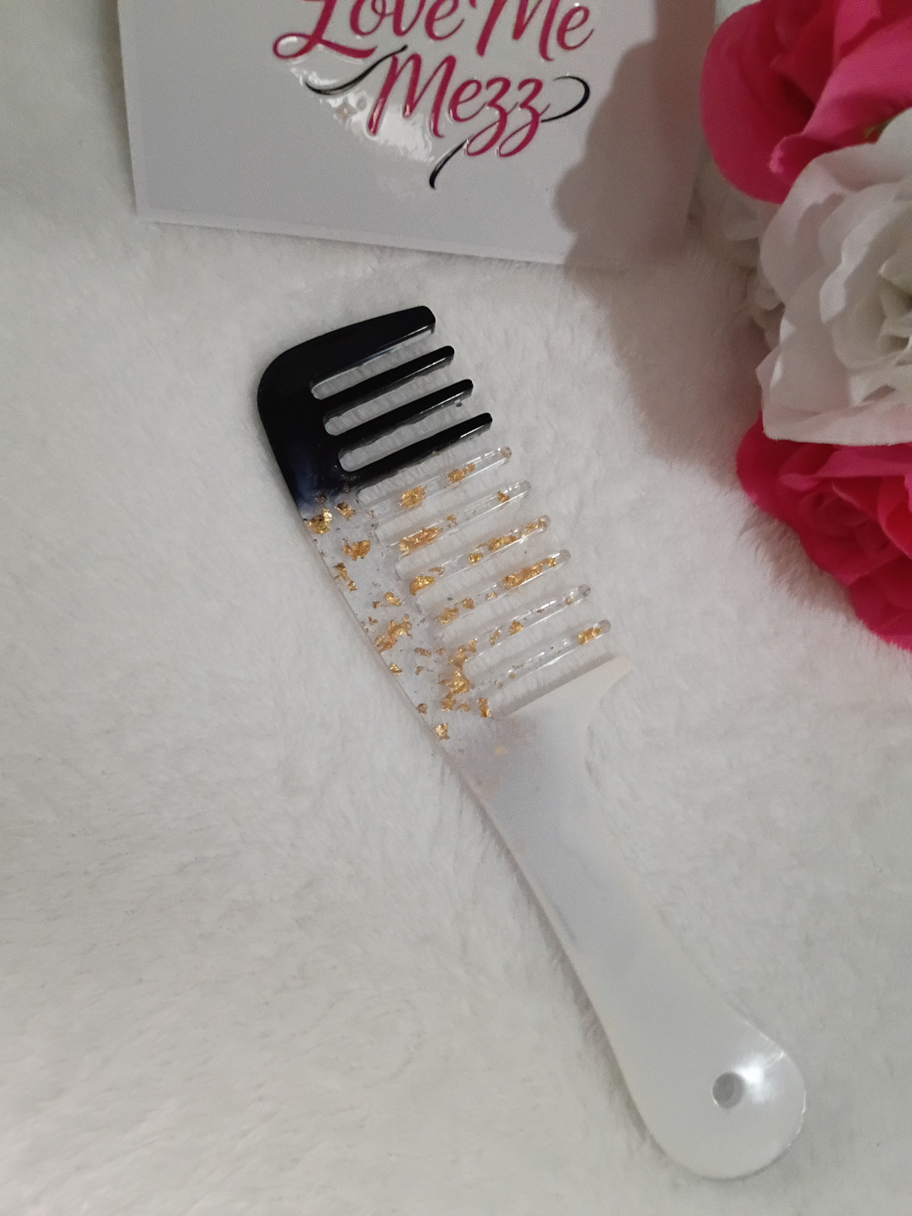 Handmade comb