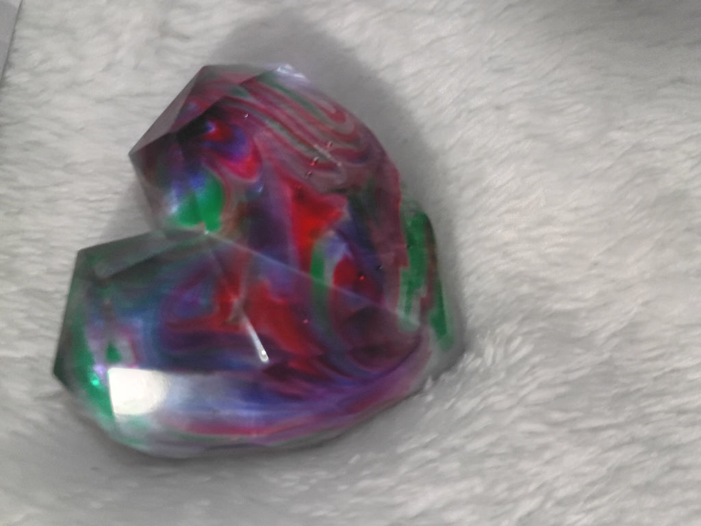 2 hearts made with resin