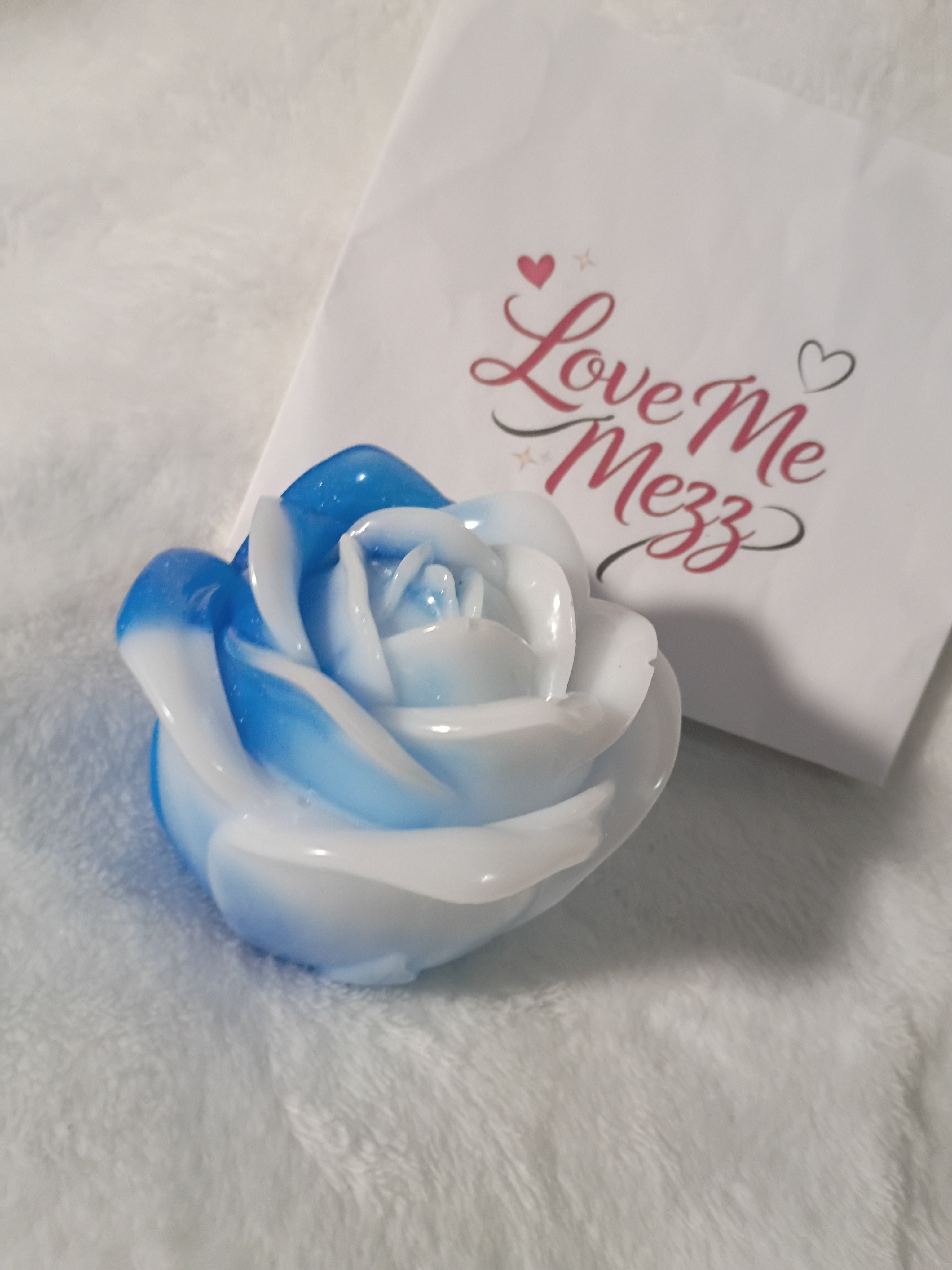 Blue And White Rose jar
