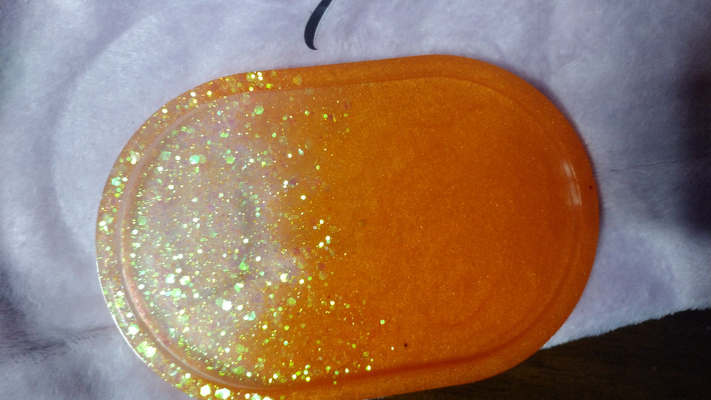 Resin made orange rose jar and matching plate