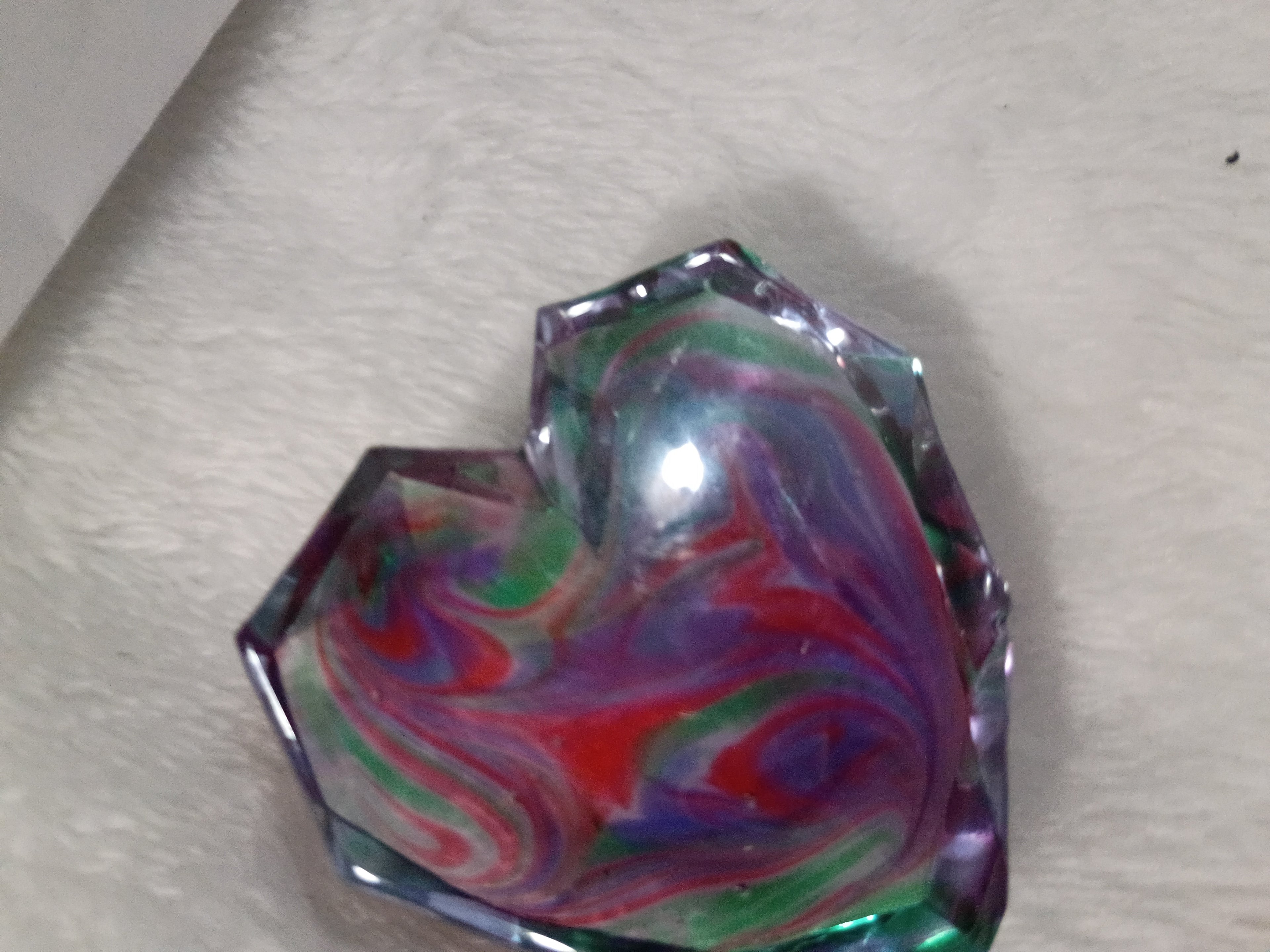2 hearts made with resin
