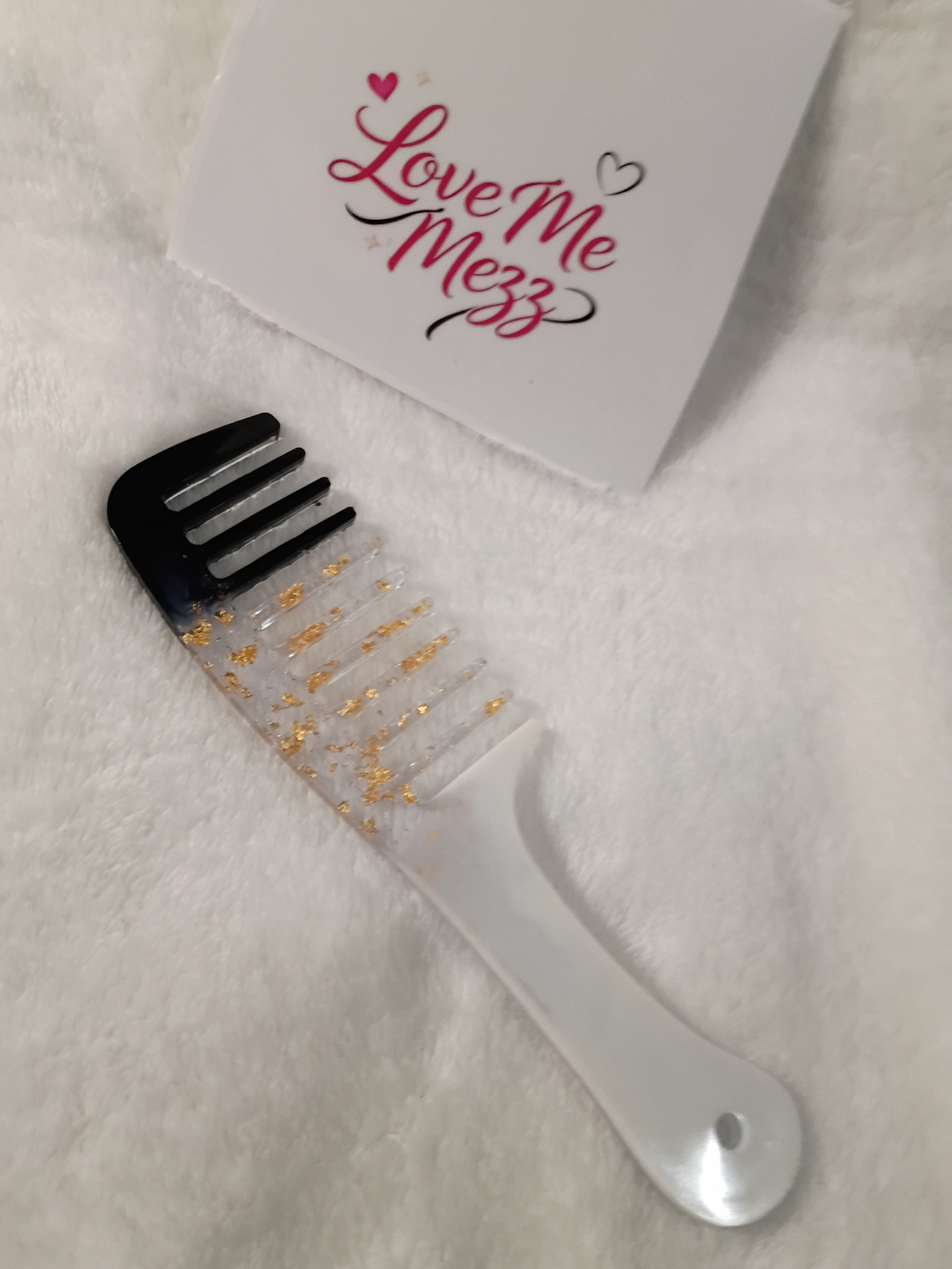 Handmade comb