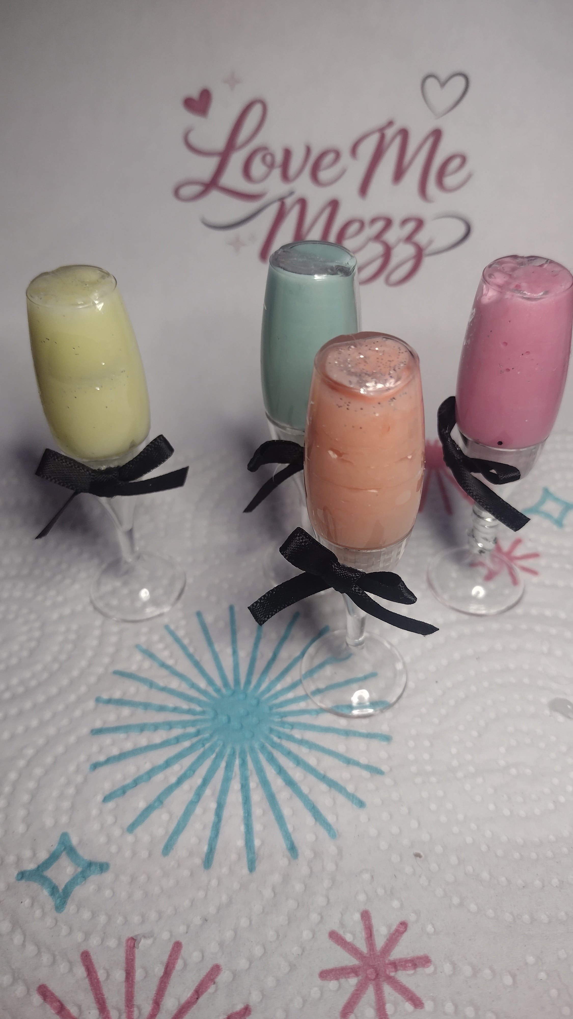 Lip Gloss In Wine Glass(plastic)