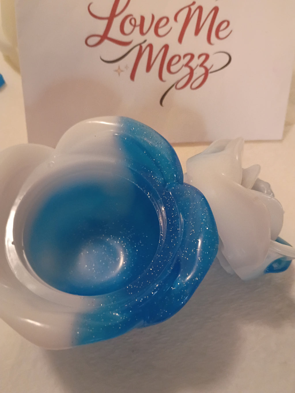 Blue And White Rose jar